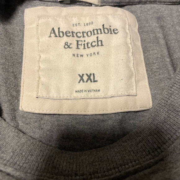 White Abercrombie men fitted tshirt xxl - Picture 4 of 4